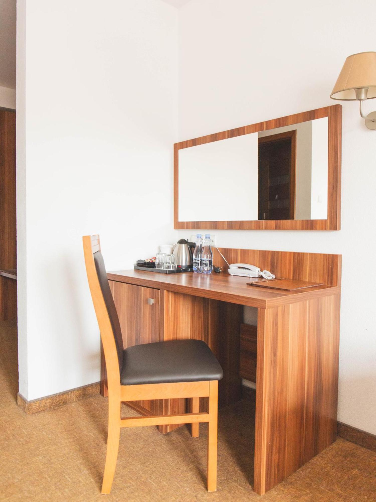 Hotel Beskidian Wegierska Gorka Exteriör bild