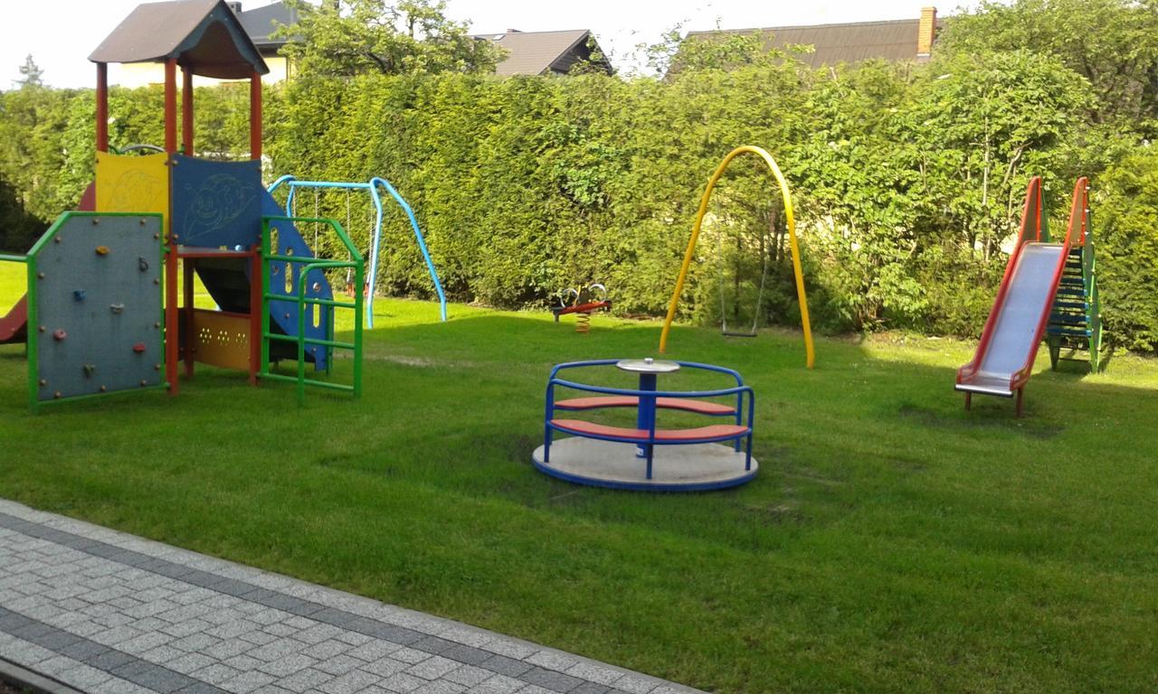 Hotel Beskidian Wegierska Gorka Exteriör bild